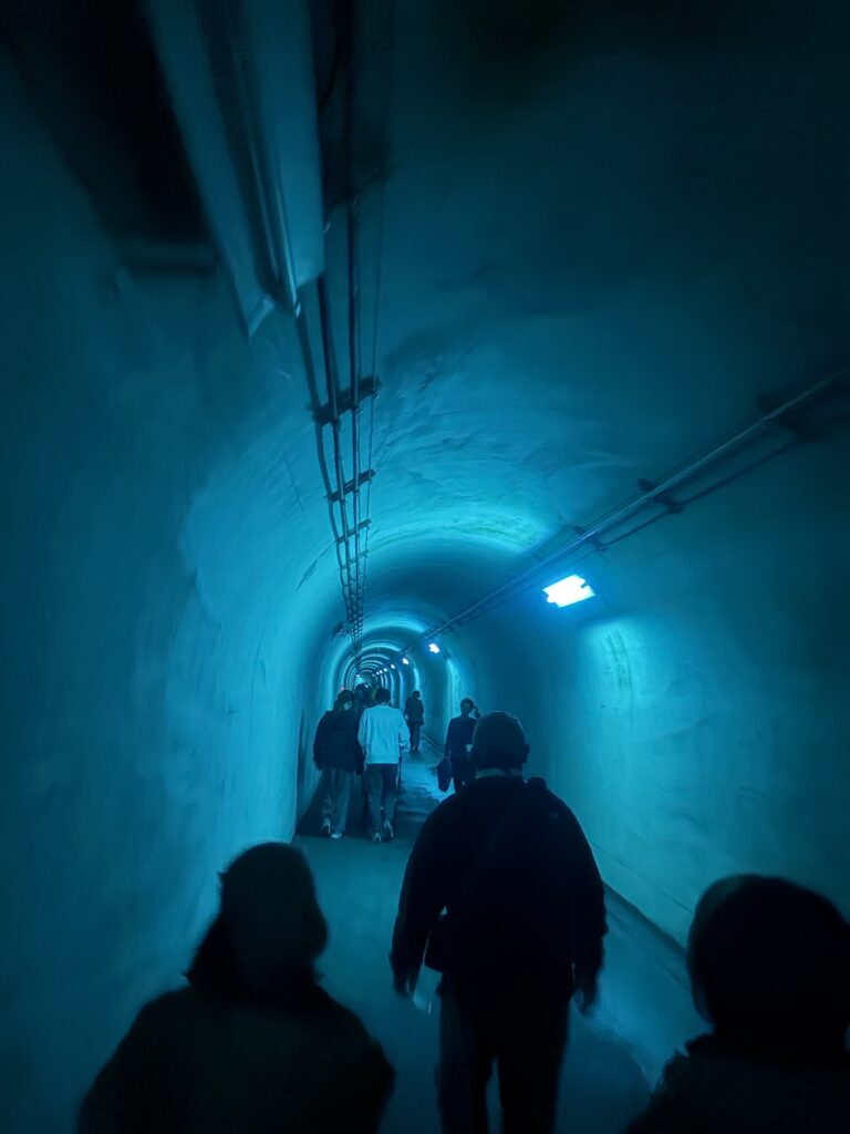 「青の間」清津峡