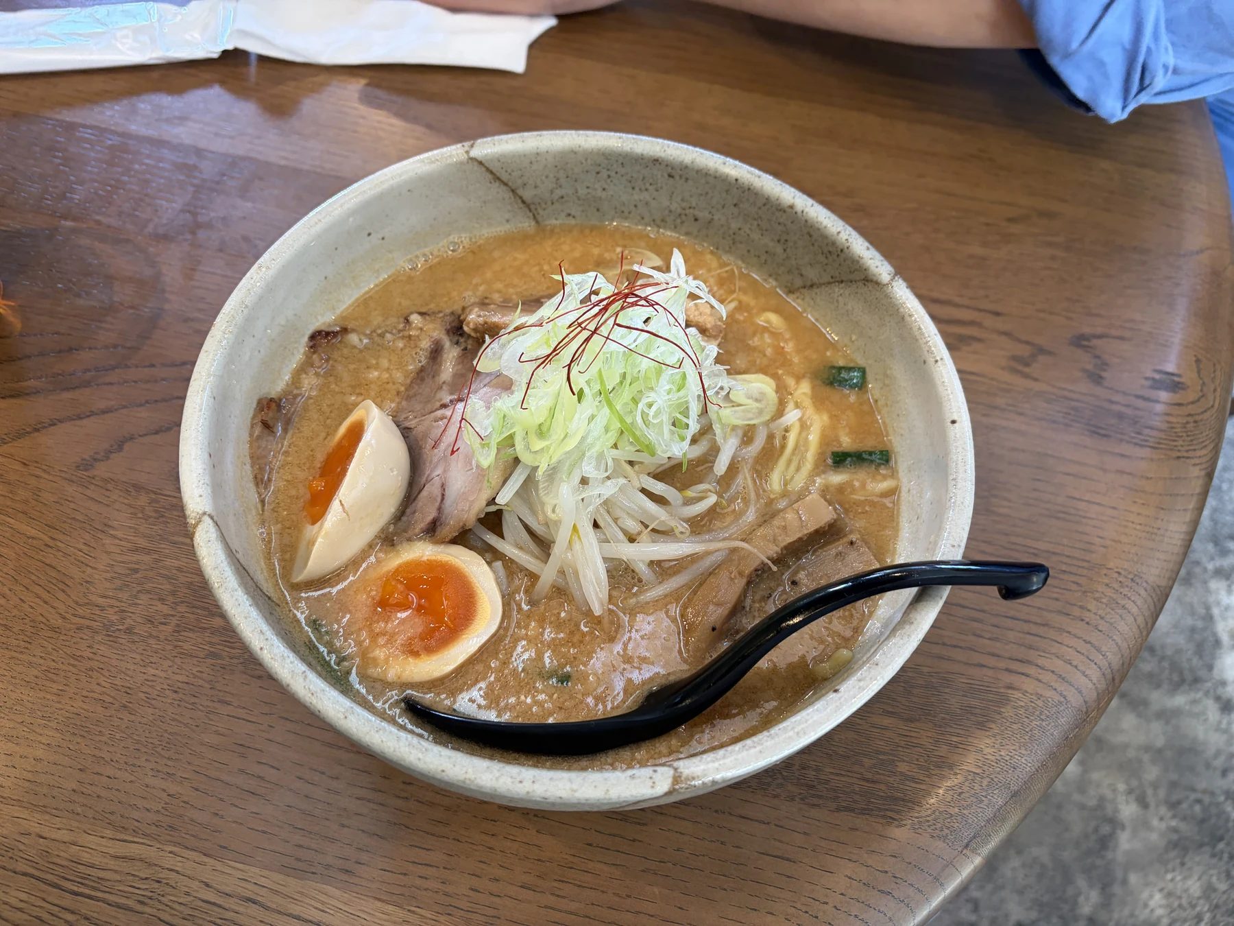 須坂市のらぁめん紬で食べたラーメン
